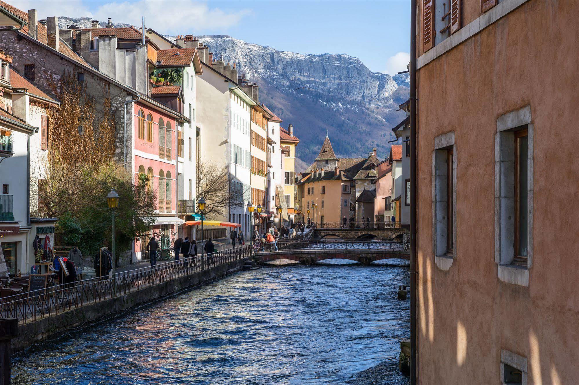 Les Loges Annecy Vieille Ville Bagian luar foto