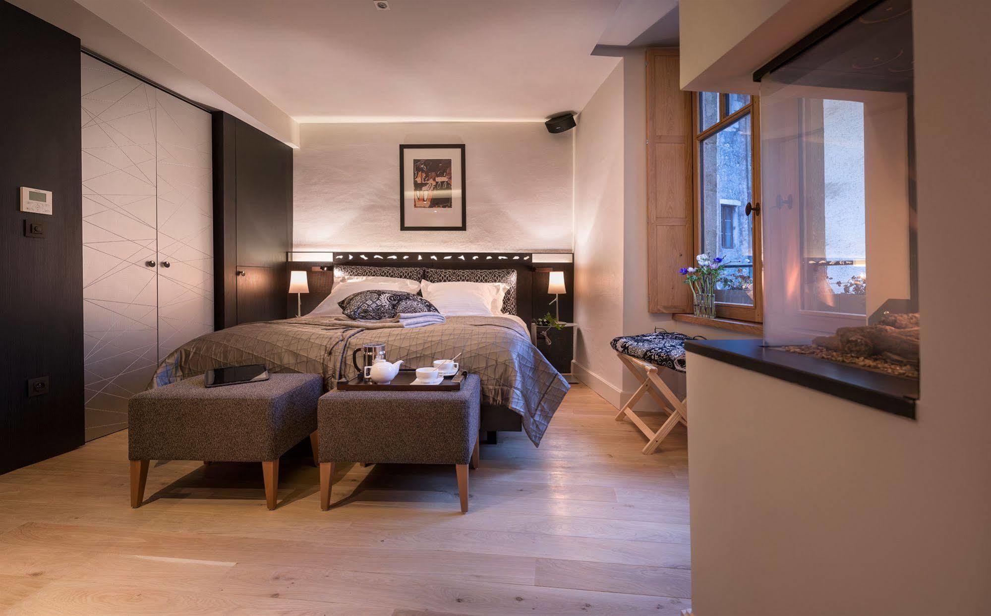 Les Loges Annecy Vieille Ville Bagian luar foto